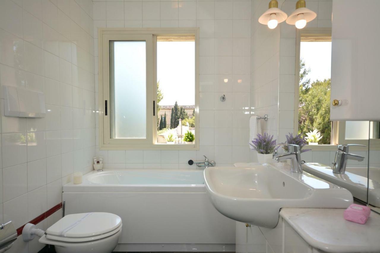 Leccelite Apartment ภายนอก รูปภาพ