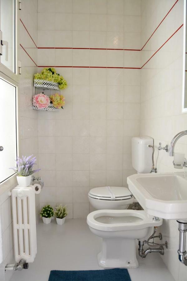 Leccelite Apartment ภายนอก รูปภาพ